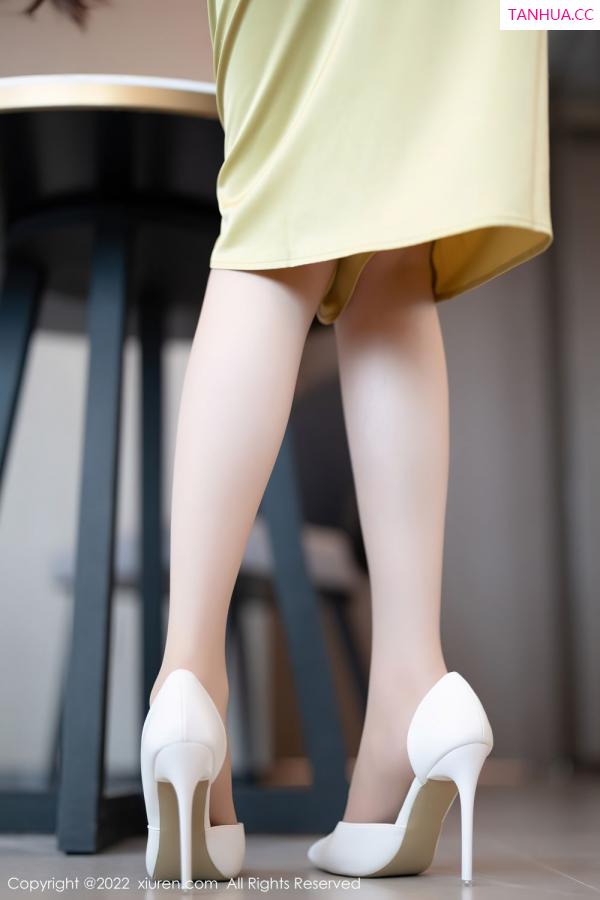梦心玥  [XiuRen]高清写真图 2022.06.15 No.5147 梦心玥第18张图片